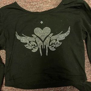 women’s cropped shirt size small